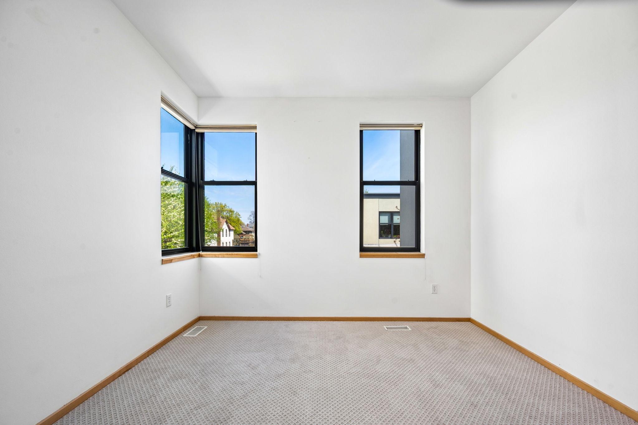 View of Residential at 2818 Aldrich Avenue #105, Minneapolis MN 55408, Minneapolis (34 of 50) - Mike Wilen | Minnesota Team Real Estate