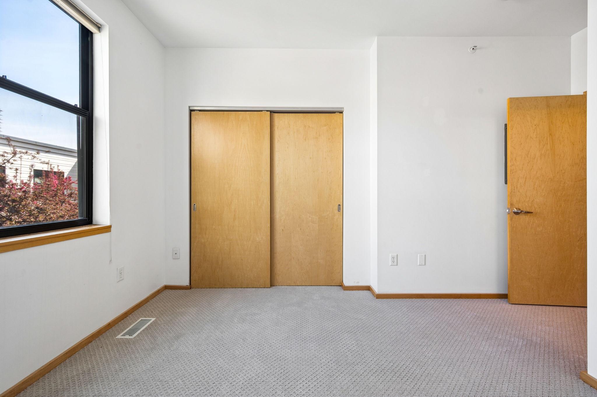 View of Residential at 2818 Aldrich Avenue #105, Minneapolis MN 55408, Minneapolis (40 of 50) - Mike Wilen | Minnesota Team Real Estate