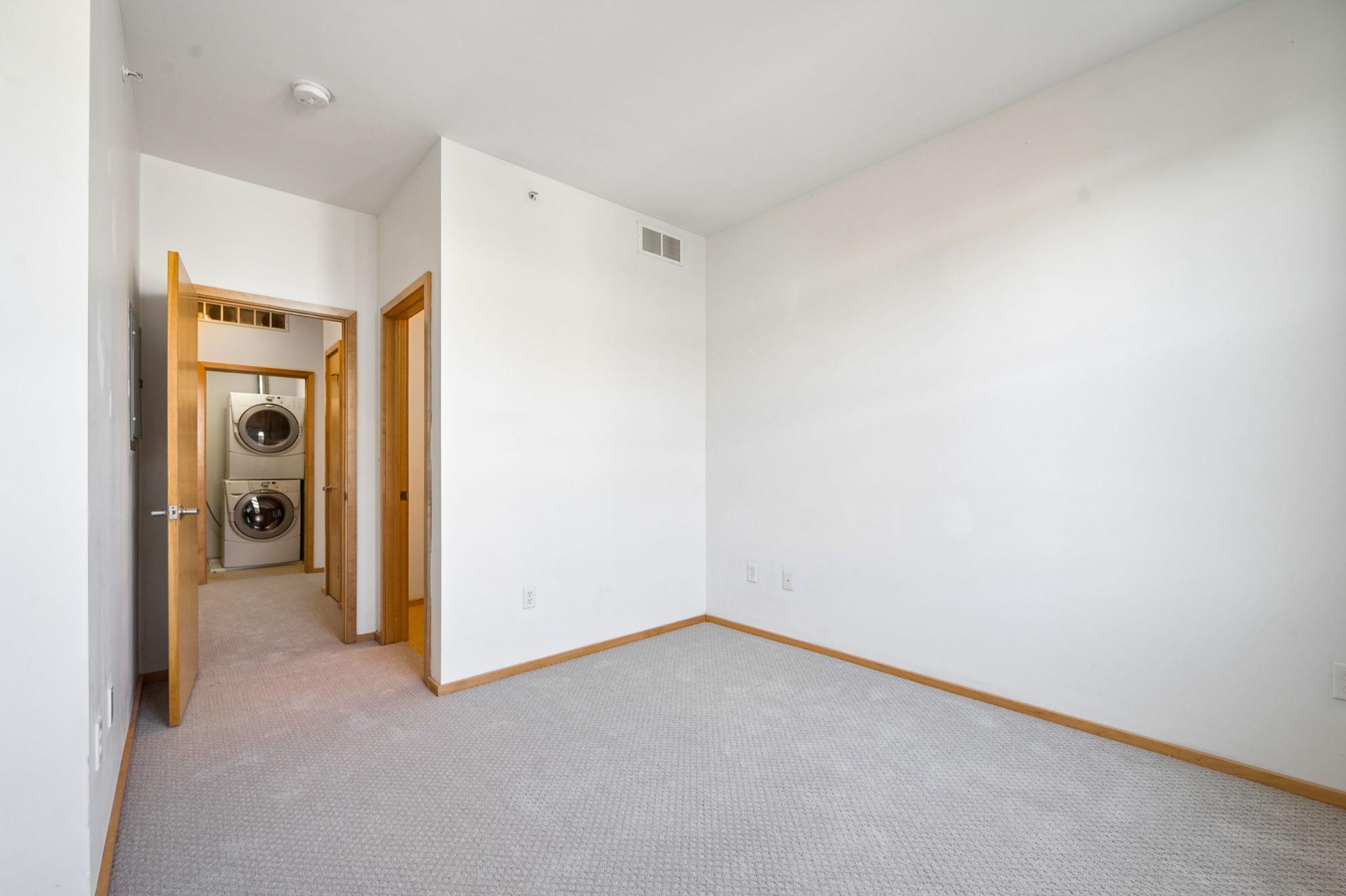 View of Residential at 2818 Aldrich Avenue #105, Minneapolis MN 55408, Minneapolis (41 of 50) - Mike Wilen | Minnesota Team Real Estate
