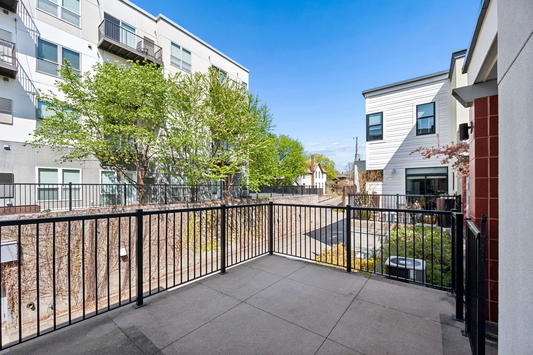 View of Residential at 2818 Aldrich Avenue #105, Minneapolis MN 55408, Minneapolis (46 of 50) - Mike Wilen | Minnesota Team Real Estate