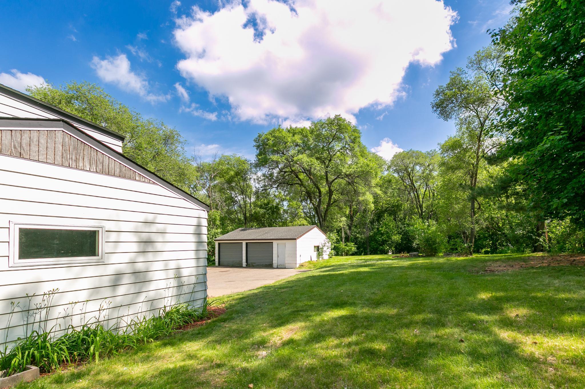 View of Residential at 1612 County Road C, Maplewood MN 55109, Maplewood (19 of 26) - Mike Wilen | Minnesota Team Real Estate