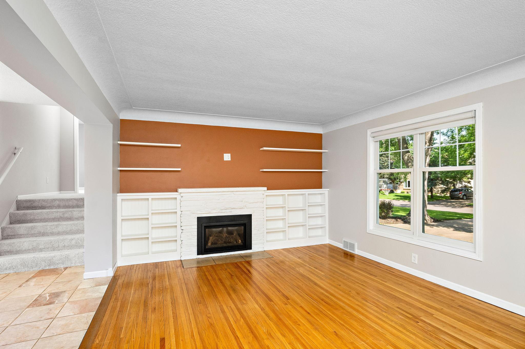 View of Residential at 2800 32nd Avenue, Saint Anthony MN 55418, Saint Anthony (2 of 34) - Mike Wilen | Minnesota Team Real Estate