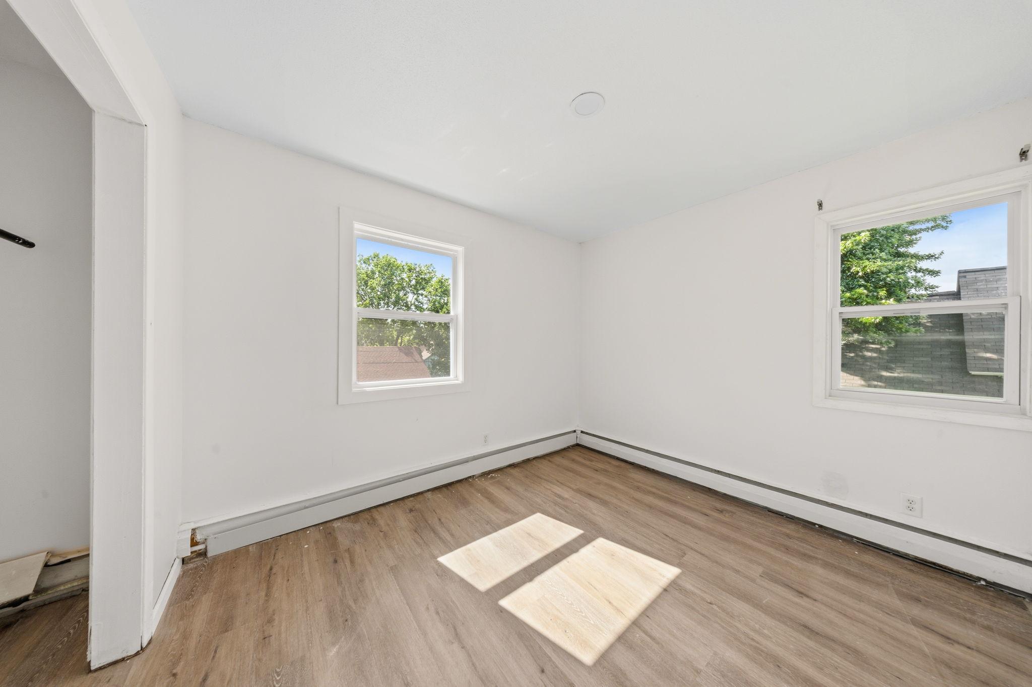 View of Commercial Sale at 2528 17th Avenue, Minneapolis MN 55404, Minneapolis (28 of 41) - Mike Wilen | Minnesota Team Real Estate