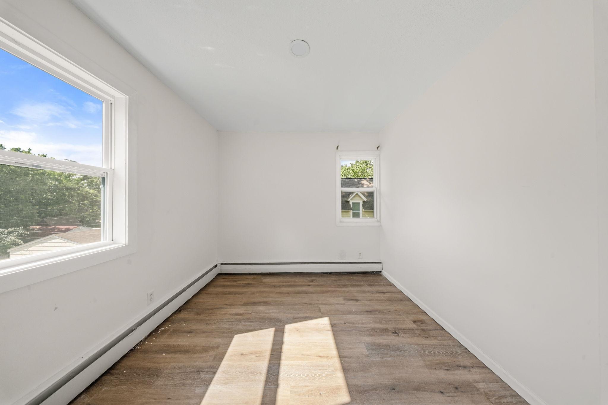 View of Commercial Sale at 2528 17th Avenue, Minneapolis MN 55404, Minneapolis (25 of 41) - Mike Wilen | Minnesota Team Real Estate