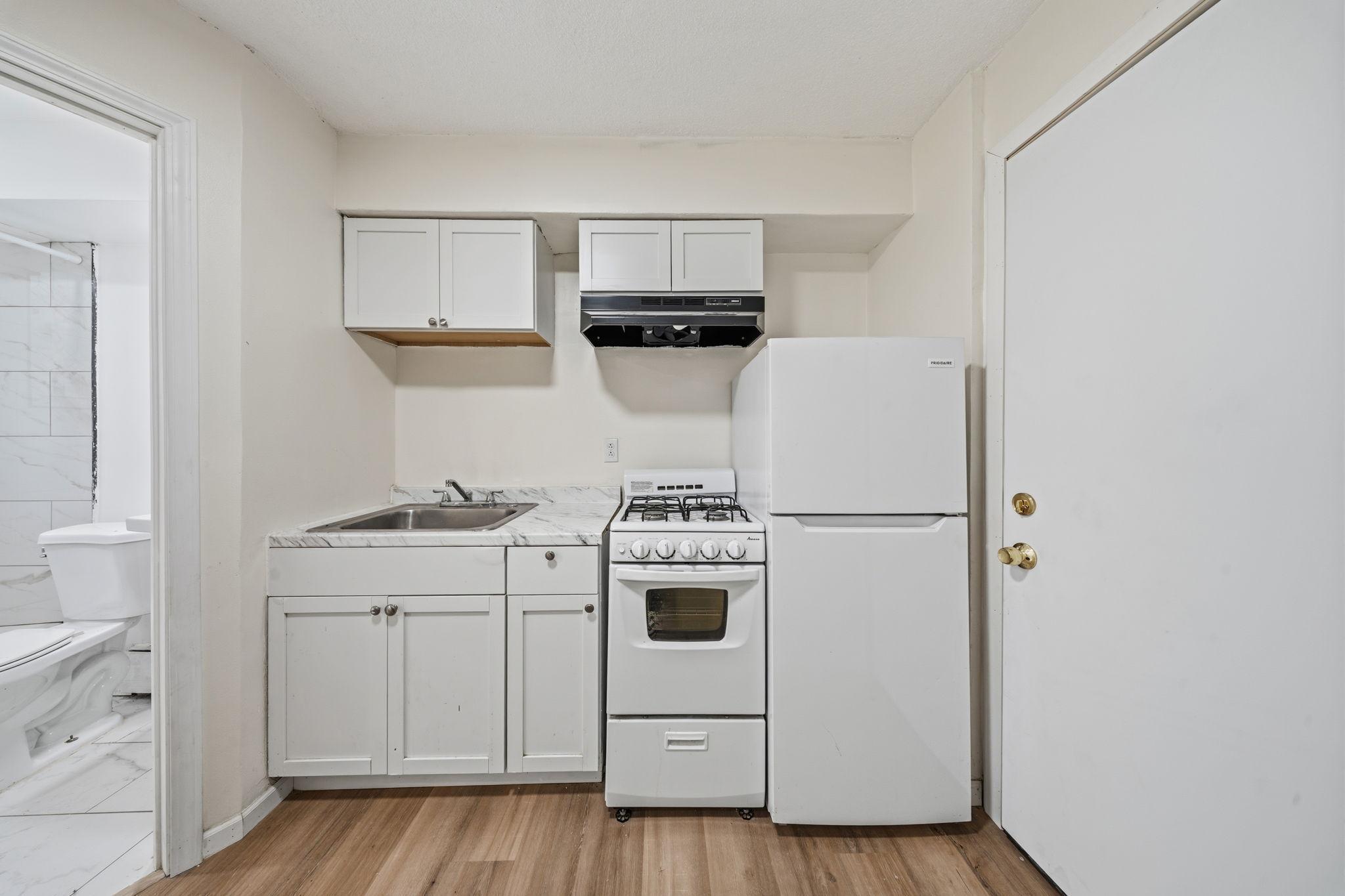 View of Commercial Sale at 2528 17th Avenue, Minneapolis MN 55404, Minneapolis (10 of 41) - Mike Wilen | Minnesota Team Real Estate