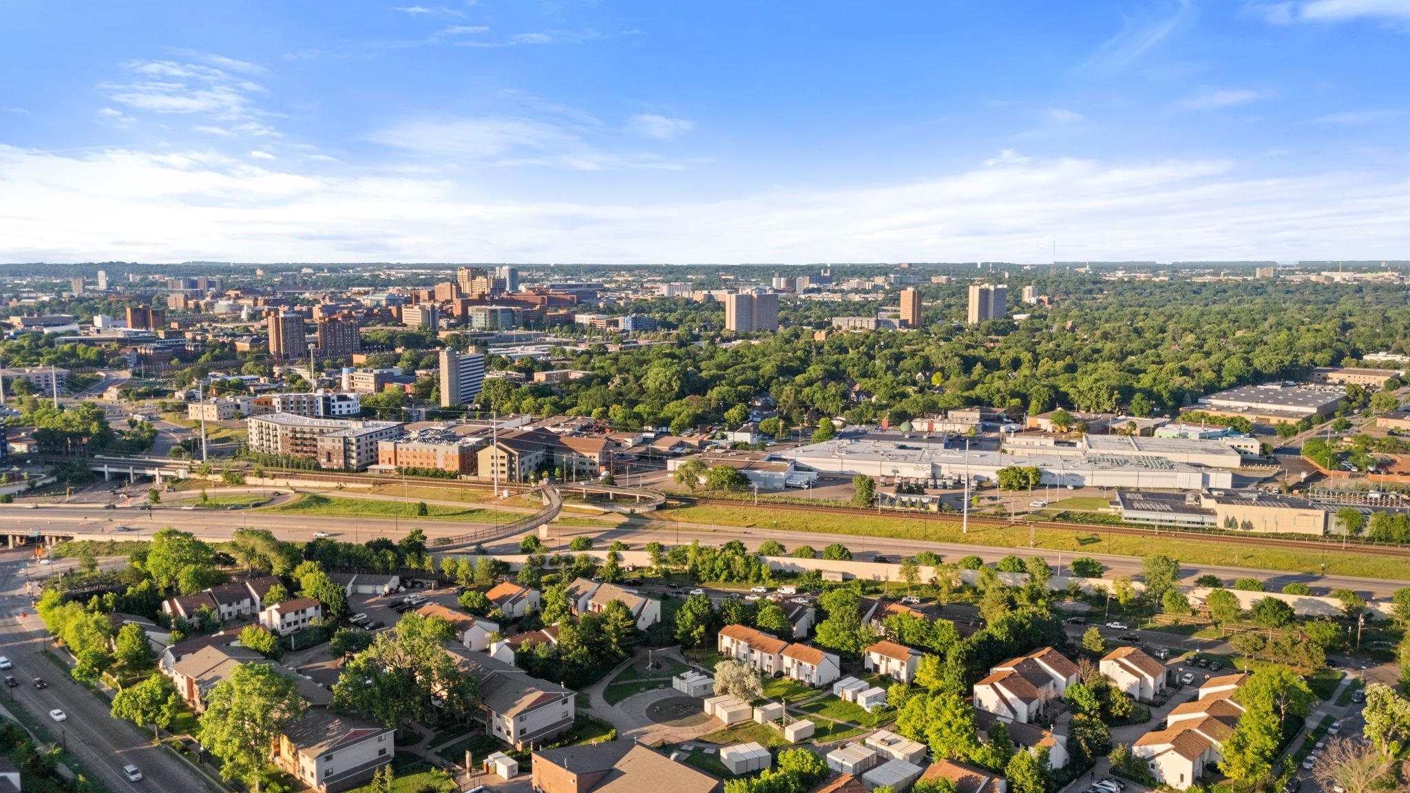 View of Commercial Sale at 2528 17th Avenue, Minneapolis MN 55404, Minneapolis (41 of 41) - Mike Wilen | Minnesota Team Real Estate