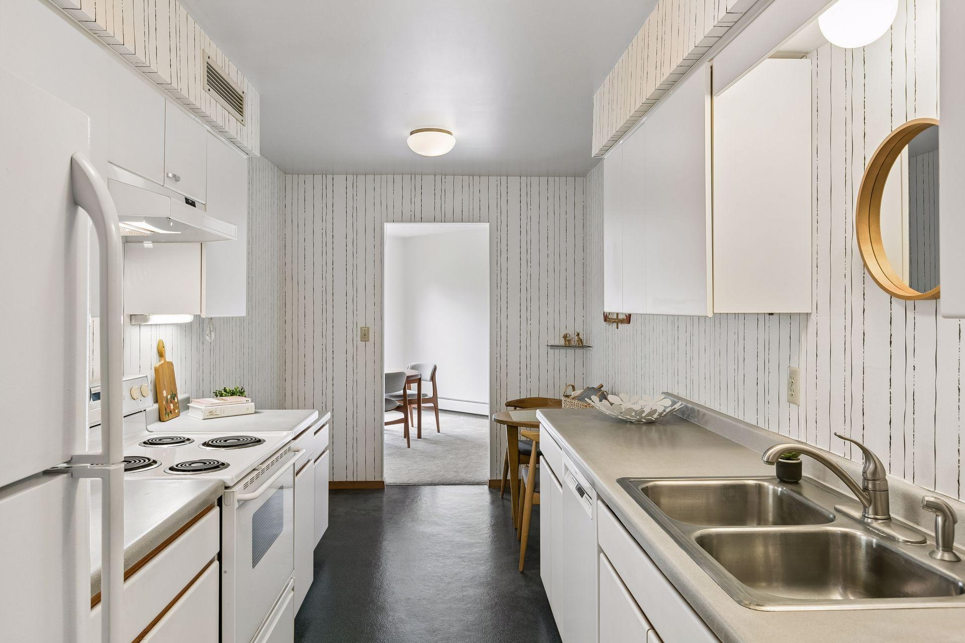 View of Residential at 2220 Midland Grove Road #311, Roseville MN 55113, Roseville (10 of 42) - Mike Wilen | Minnesota Team Real Estate