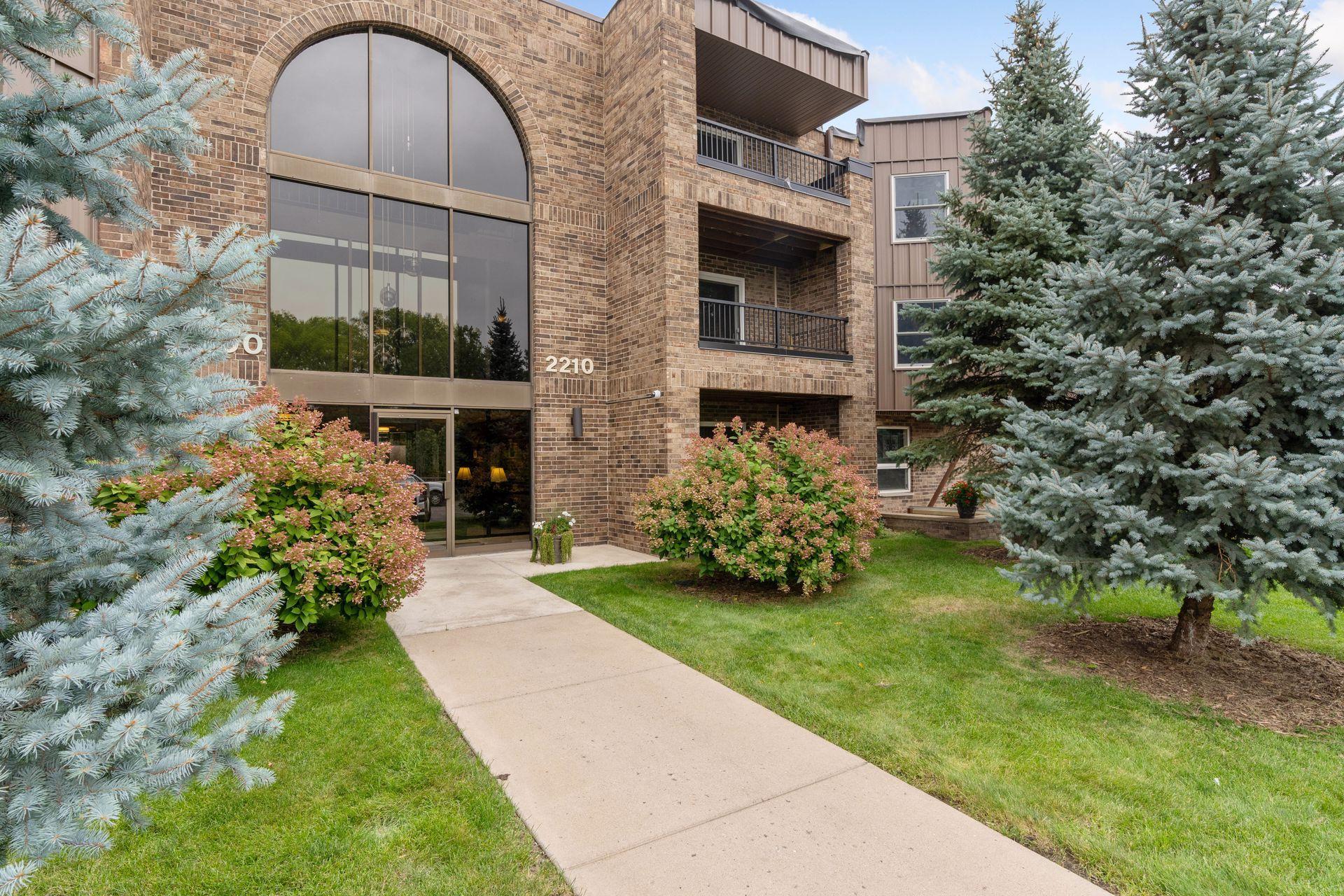 View of Residential at 2220 Midland Grove Road #311, Roseville MN 55113, Roseville (25 of 42) - Mike Wilen | Minnesota Team Real Estate