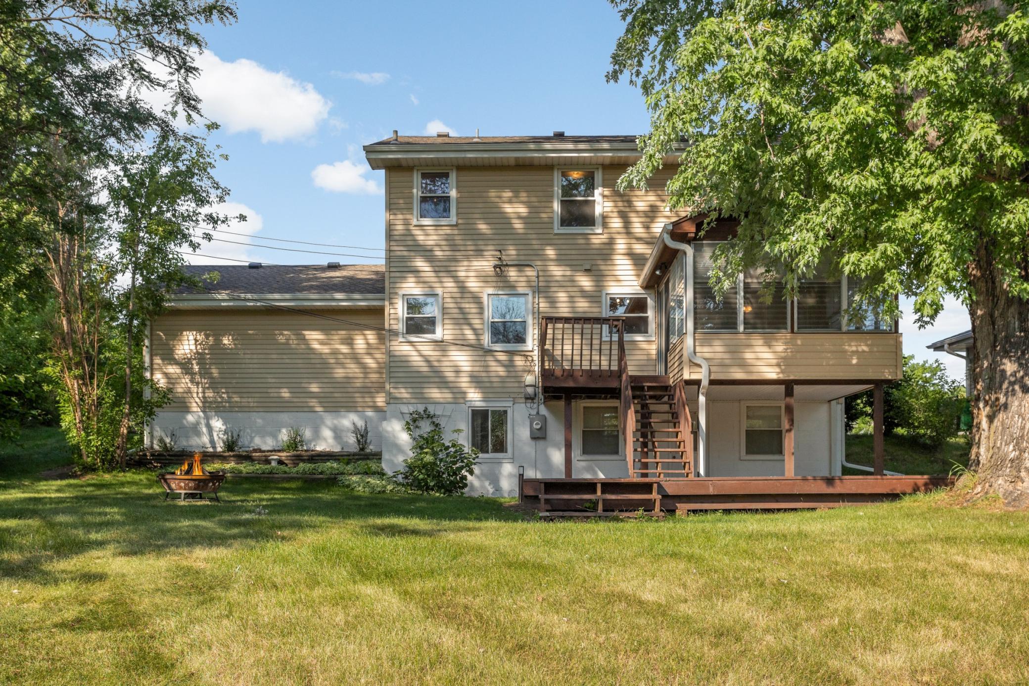 View of Residential at 8473 Meadow Lake Road, New Hope MN 55428, New Hope (37 of 44) - Mike Wilen | Minnesota Team Real Estate