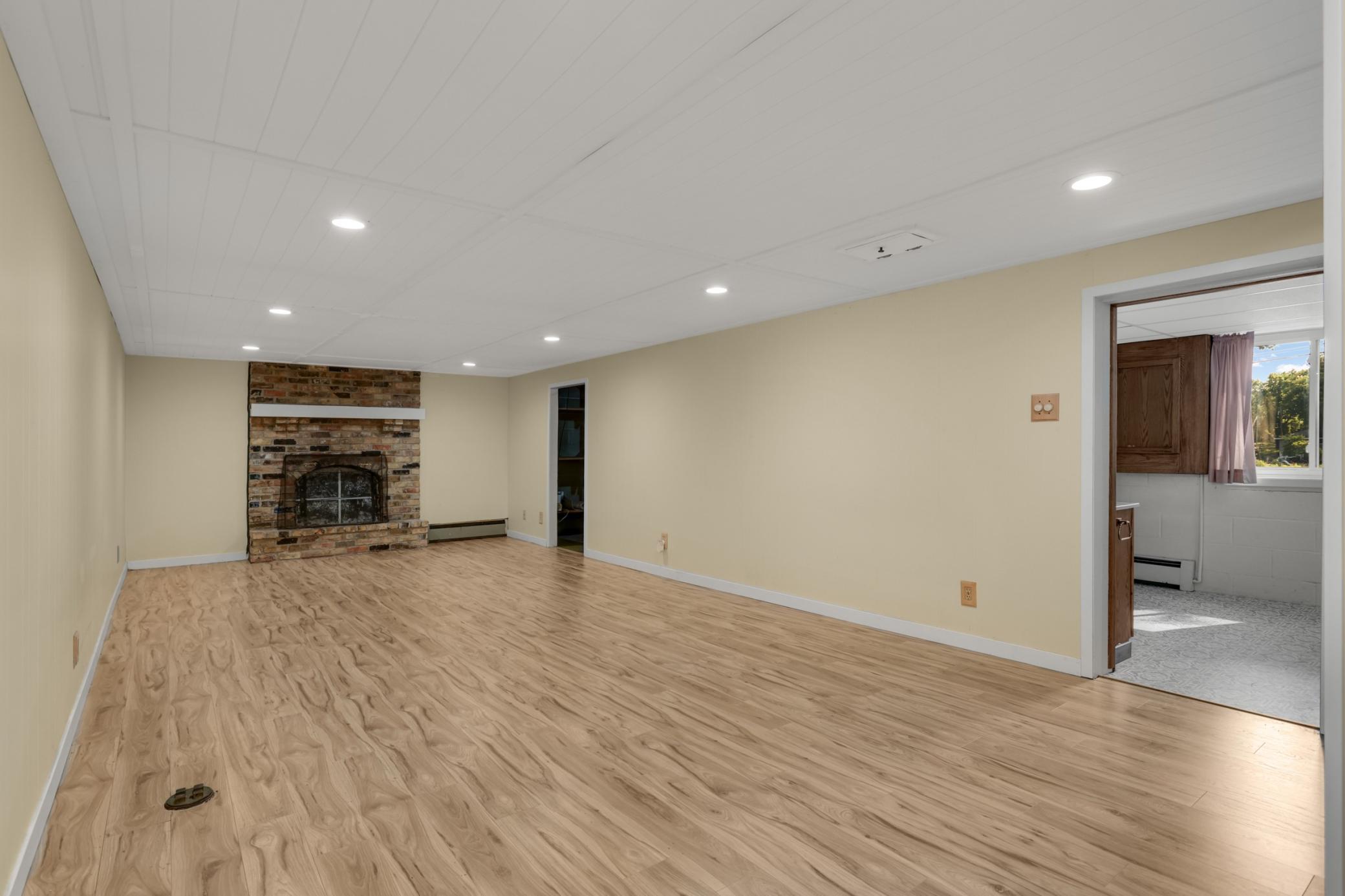 View of Residential at 8473 Meadow Lake Road, New Hope MN 55428, New Hope (27 of 44) - Mike Wilen | Minnesota Team Real Estate