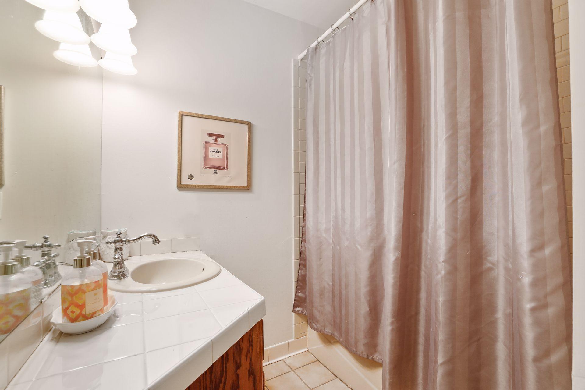 View of Residential Income at 197 Kent Street, Saint Paul MN 55102, Saint Paul (32 of 125) - Mike Wilen | Minnesota Team Real Estate