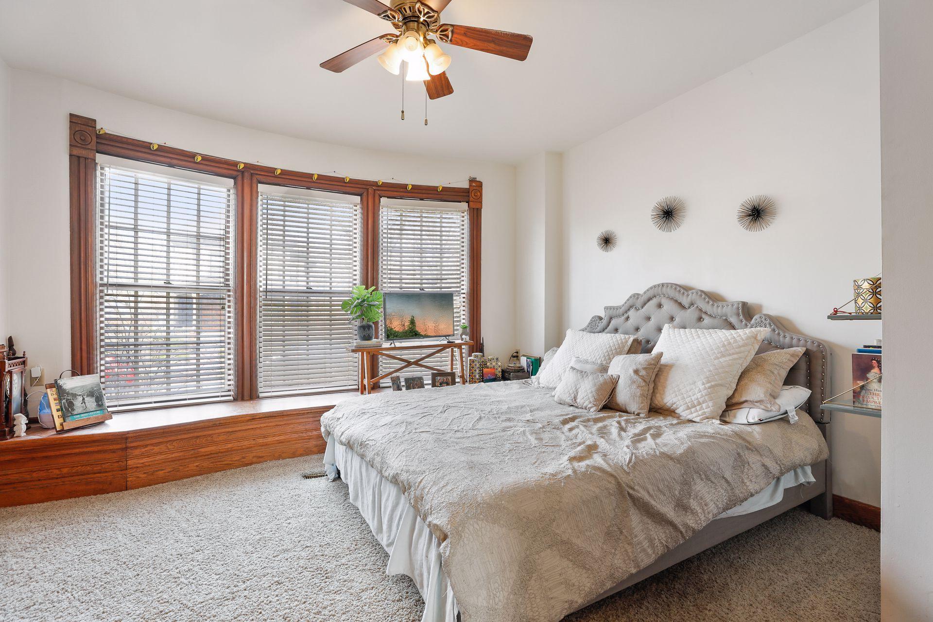View of Residential Income at 197 Kent Street, Saint Paul MN 55102, Saint Paul (27 of 125) - Mike Wilen | Minnesota Team Real Estate