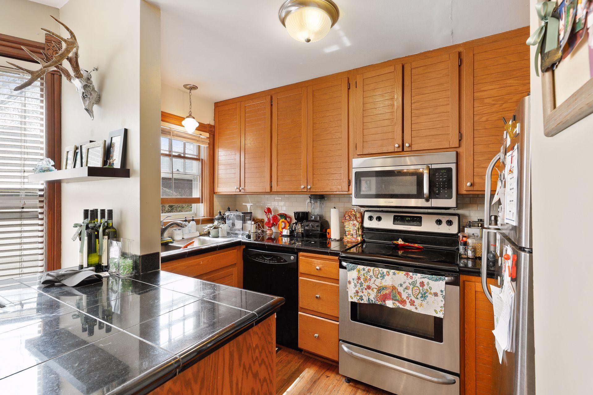 View of Residential Income at 197 Kent Street, Saint Paul MN 55102, Saint Paul (25 of 125) - Mike Wilen | Minnesota Team Real Estate