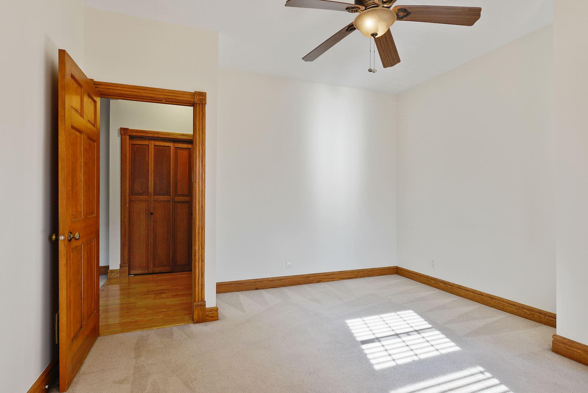 View of Residential Income at 197 Kent Street, Saint Paul MN 55102, Saint Paul (66 of 125) - Mike Wilen | Minnesota Team Real Estate