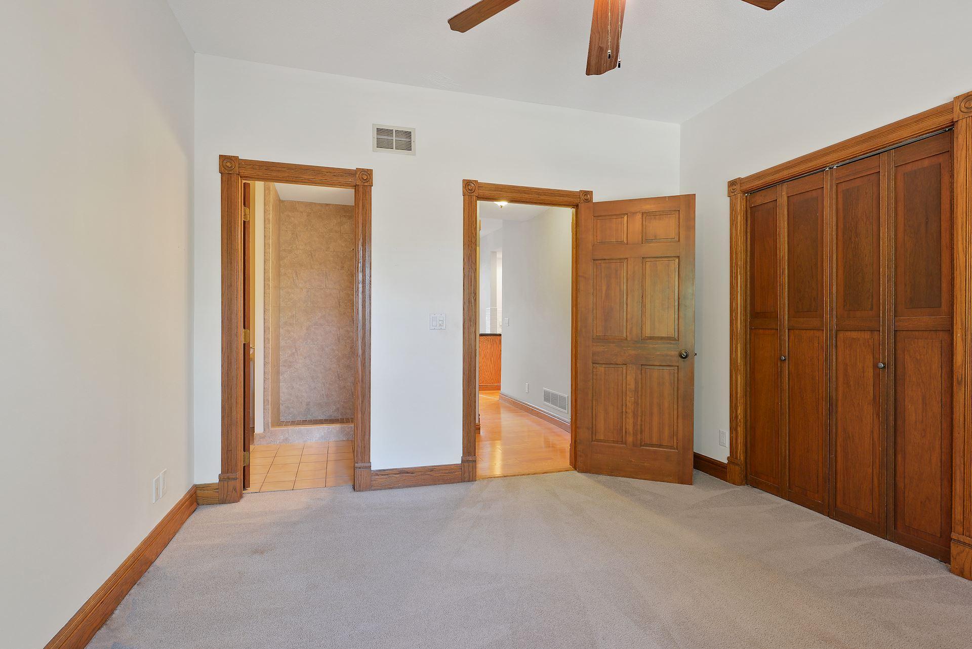 View of Residential Income at 197 Kent Street, Saint Paul MN 55102, Saint Paul (63 of 125) - Mike Wilen | Minnesota Team Real Estate