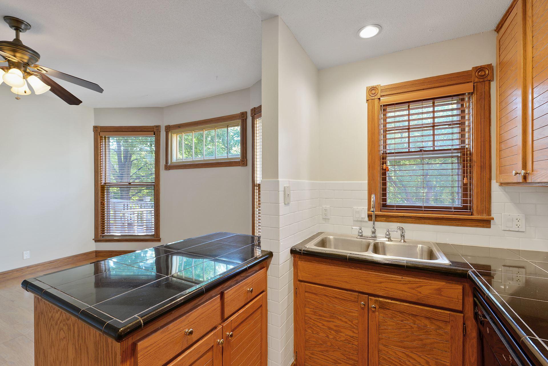View of Residential Income at 197 Kent Street, Saint Paul MN 55102, Saint Paul (59 of 125) - Mike Wilen | Minnesota Team Real Estate