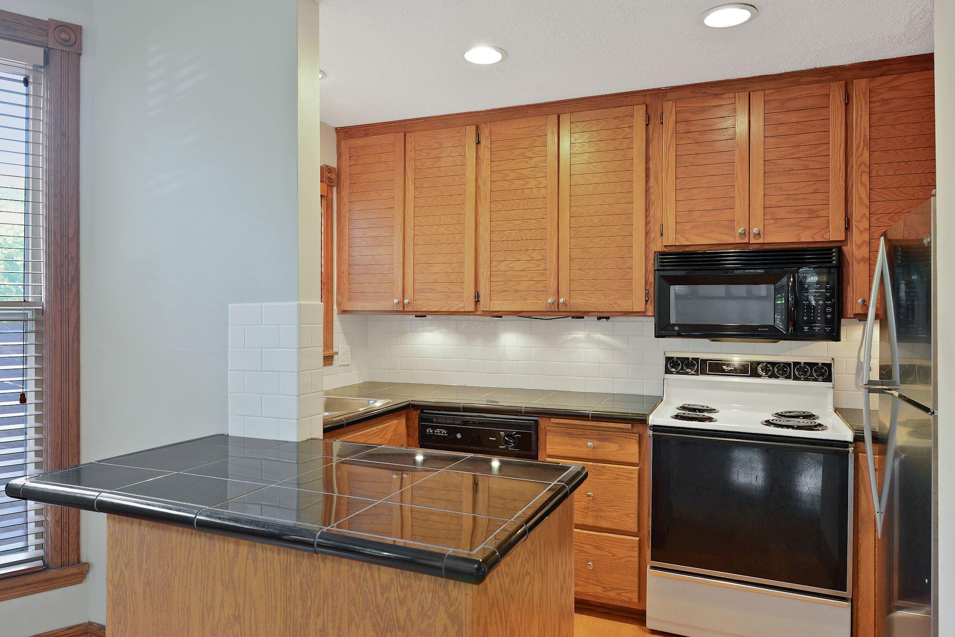 View of Residential Income at 197 Kent Street, Saint Paul MN 55102, Saint Paul (55 of 125) - Mike Wilen | Minnesota Team Real Estate