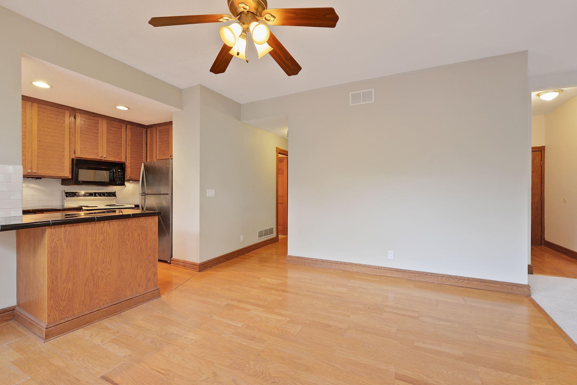 View of Residential Income at 197 Kent Street, Saint Paul MN 55102, Saint Paul (54 of 125) - Mike Wilen | Minnesota Team Real Estate