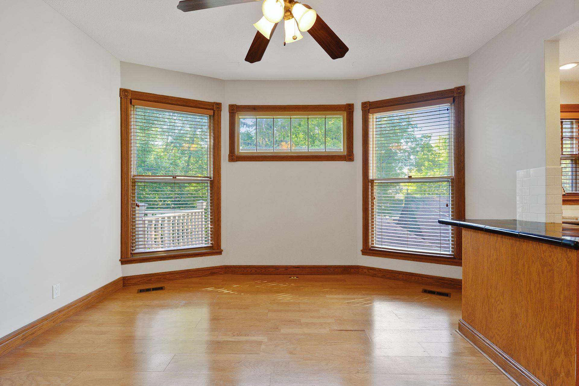 View of Residential Income at 197 Kent Street, Saint Paul MN 55102, Saint Paul (52 of 125) - Mike Wilen | Minnesota Team Real Estate