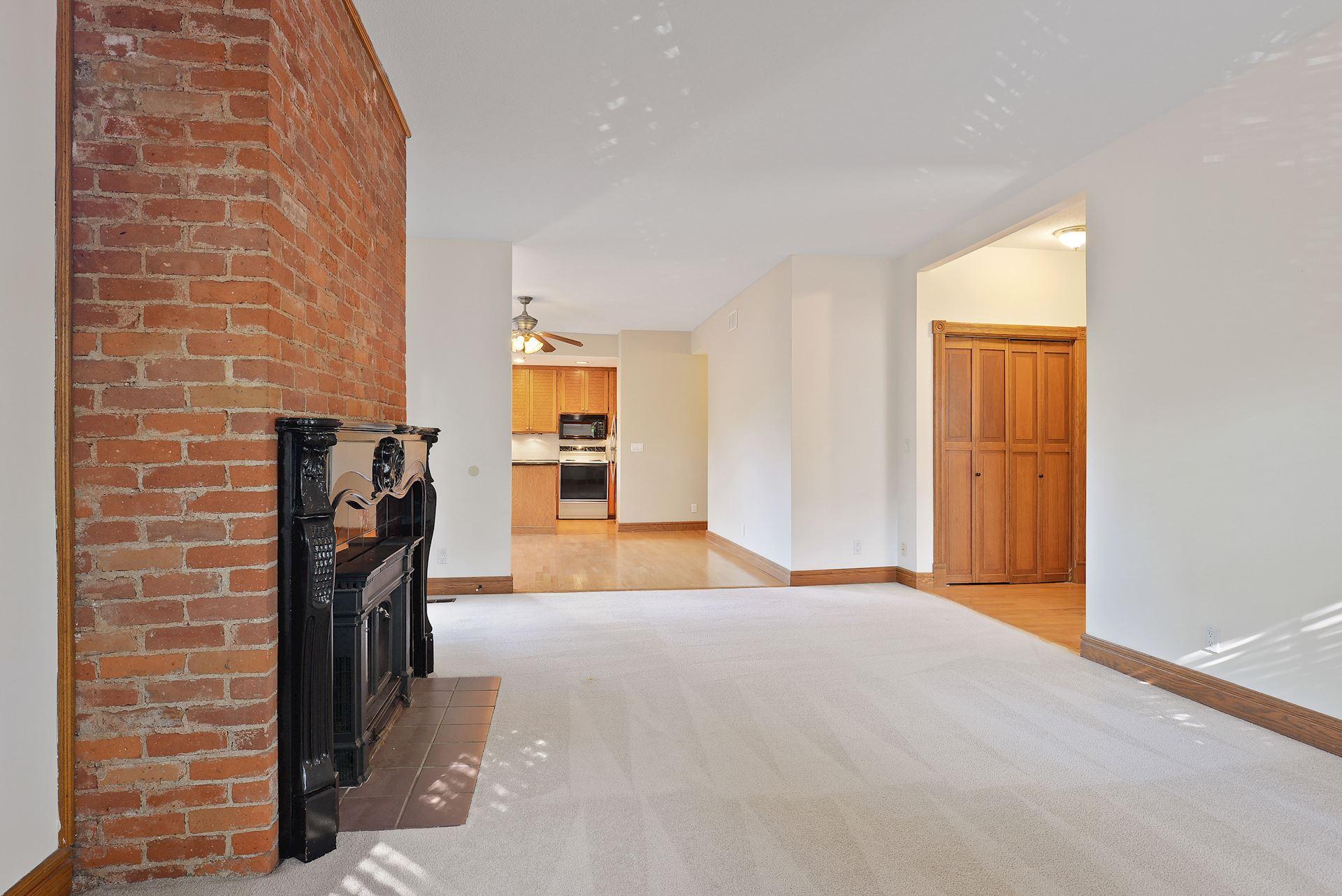 View of Residential Income at 197 Kent Street, Saint Paul MN 55102, Saint Paul (50 of 125) - Mike Wilen | Minnesota Team Real Estate