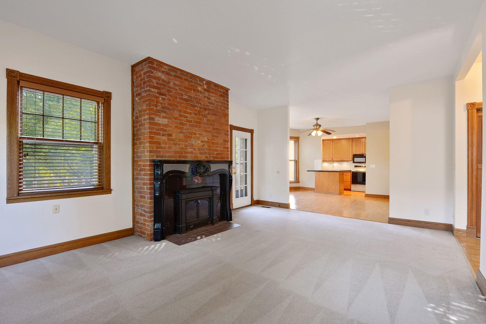 View of Residential Income at 197 Kent Street, Saint Paul MN 55102, Saint Paul (49 of 125) - Mike Wilen | Minnesota Team Real Estate
