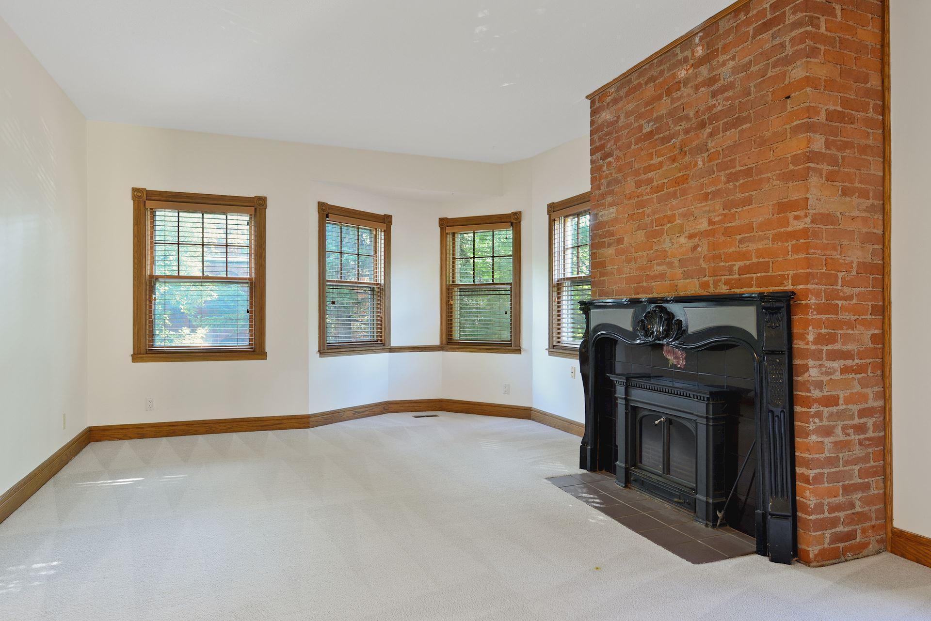 View of Residential Income at 197 Kent Street, Saint Paul MN 55102, Saint Paul (48 of 125) - Mike Wilen | Minnesota Team Real Estate
