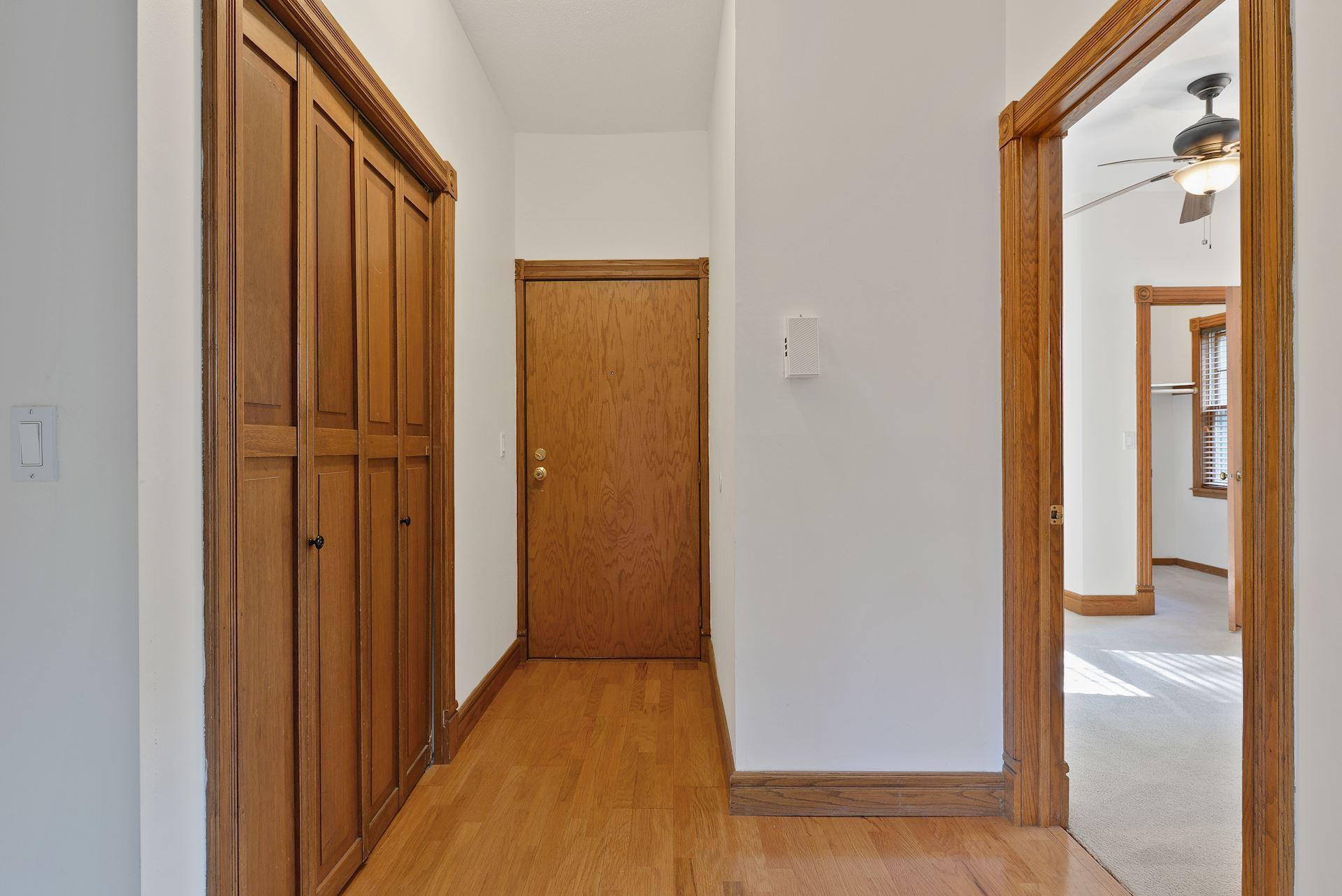 View of Residential Income at 197 Kent Street, Saint Paul MN 55102, Saint Paul (43 of 125) - Mike Wilen | Minnesota Team Real Estate