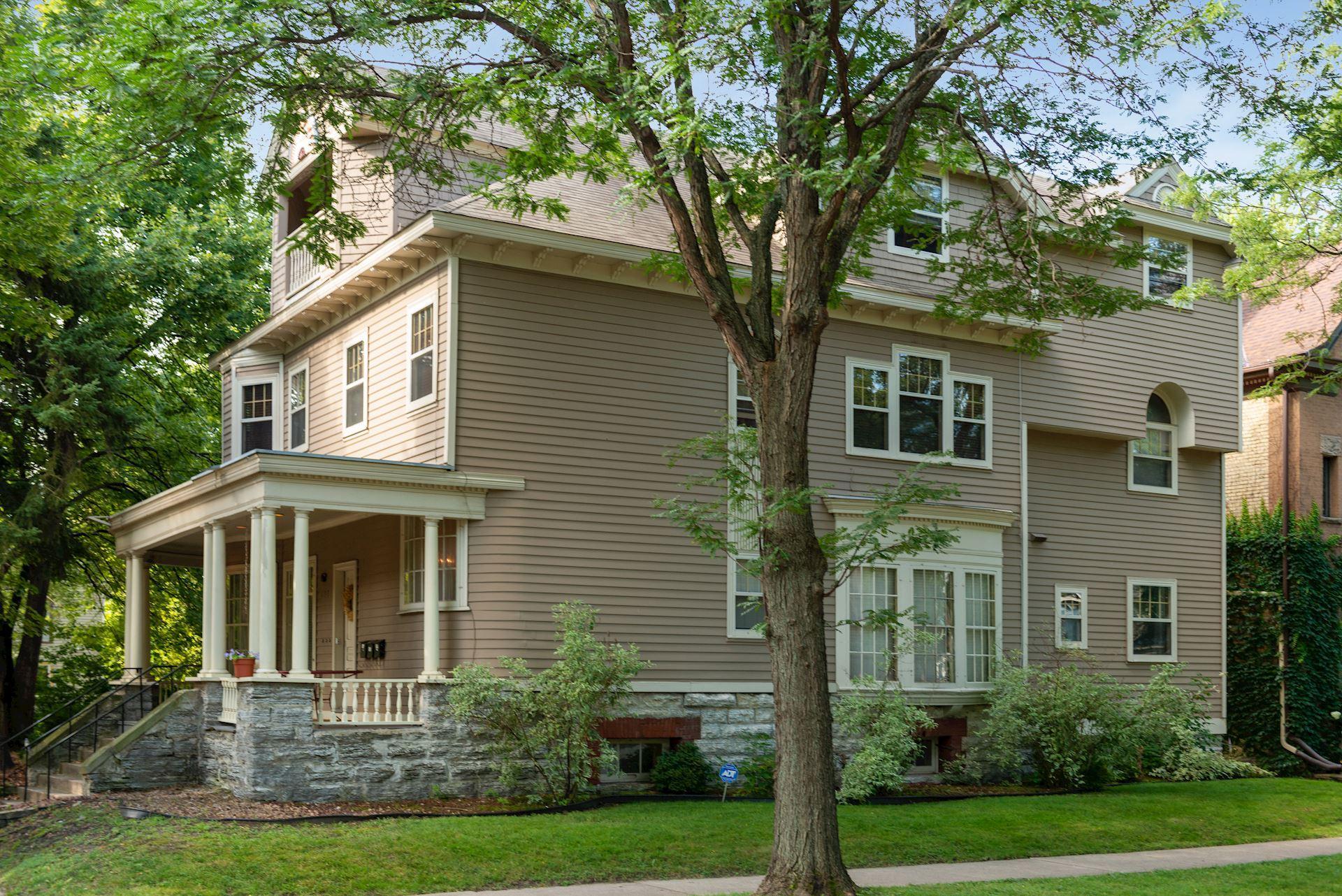View of Residential Income at 197 Kent Street, Saint Paul MN 55102, Saint Paul (39 of 125) - Mike Wilen | Minnesota Team Real Estate
