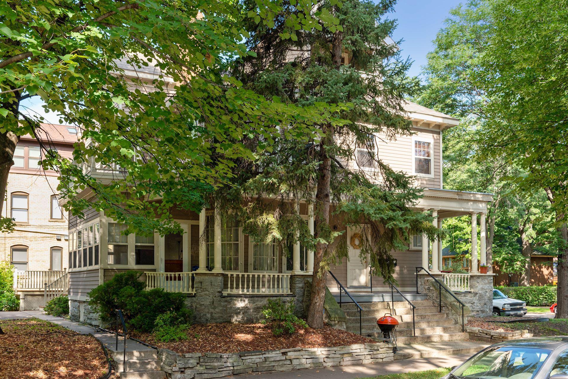 View of Residential Income at 197 Kent Street, Saint Paul MN 55102, Saint Paul (38 of 125) - Mike Wilen | Minnesota Team Real Estate