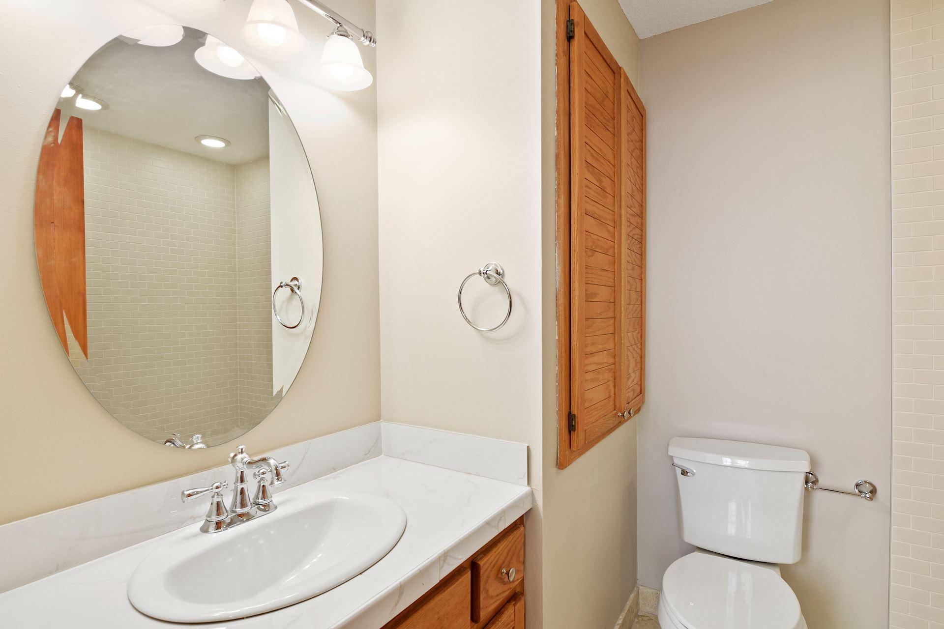 View of Residential Income at 197 Kent Street, Saint Paul MN 55102, Saint Paul (111 of 125) - Mike Wilen | Minnesota Team Real Estate