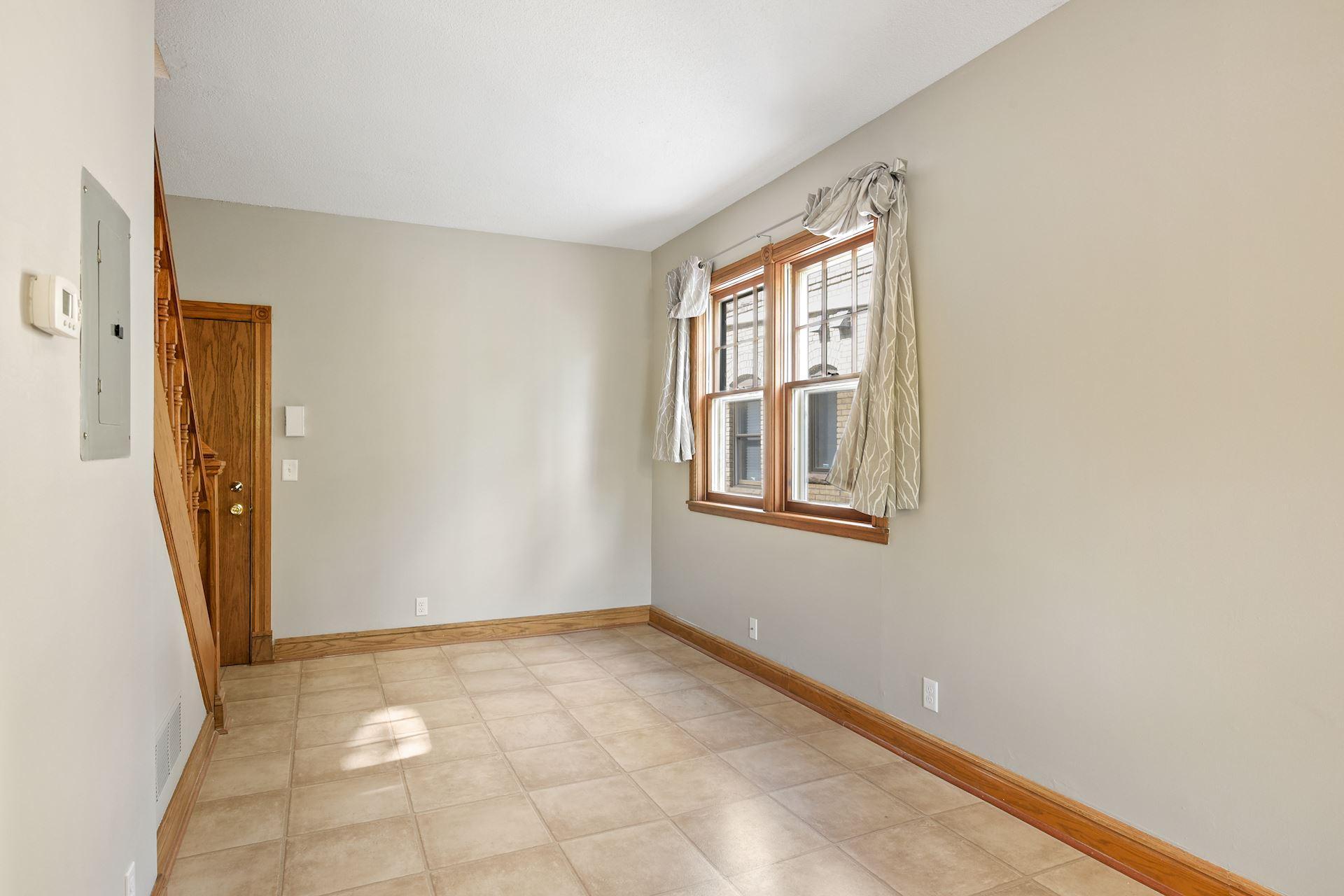 View of Residential Income at 197 Kent Street, Saint Paul MN 55102, Saint Paul (99 of 125) - Mike Wilen | Minnesota Team Real Estate