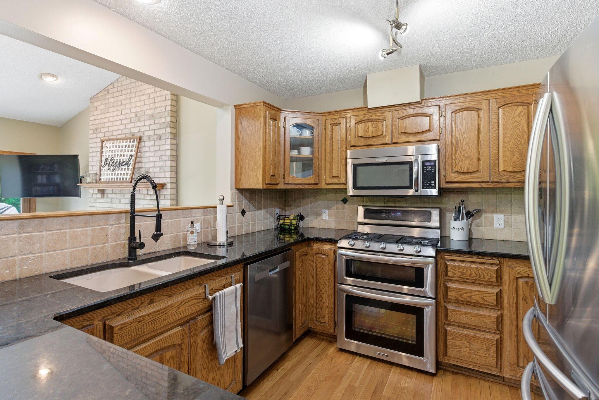 View of Residential at 17678 Kettering Trail, Lakeville MN 55044, Lakeville (7 of 54) - Mike Wilen | Minnesota Team Real Estate