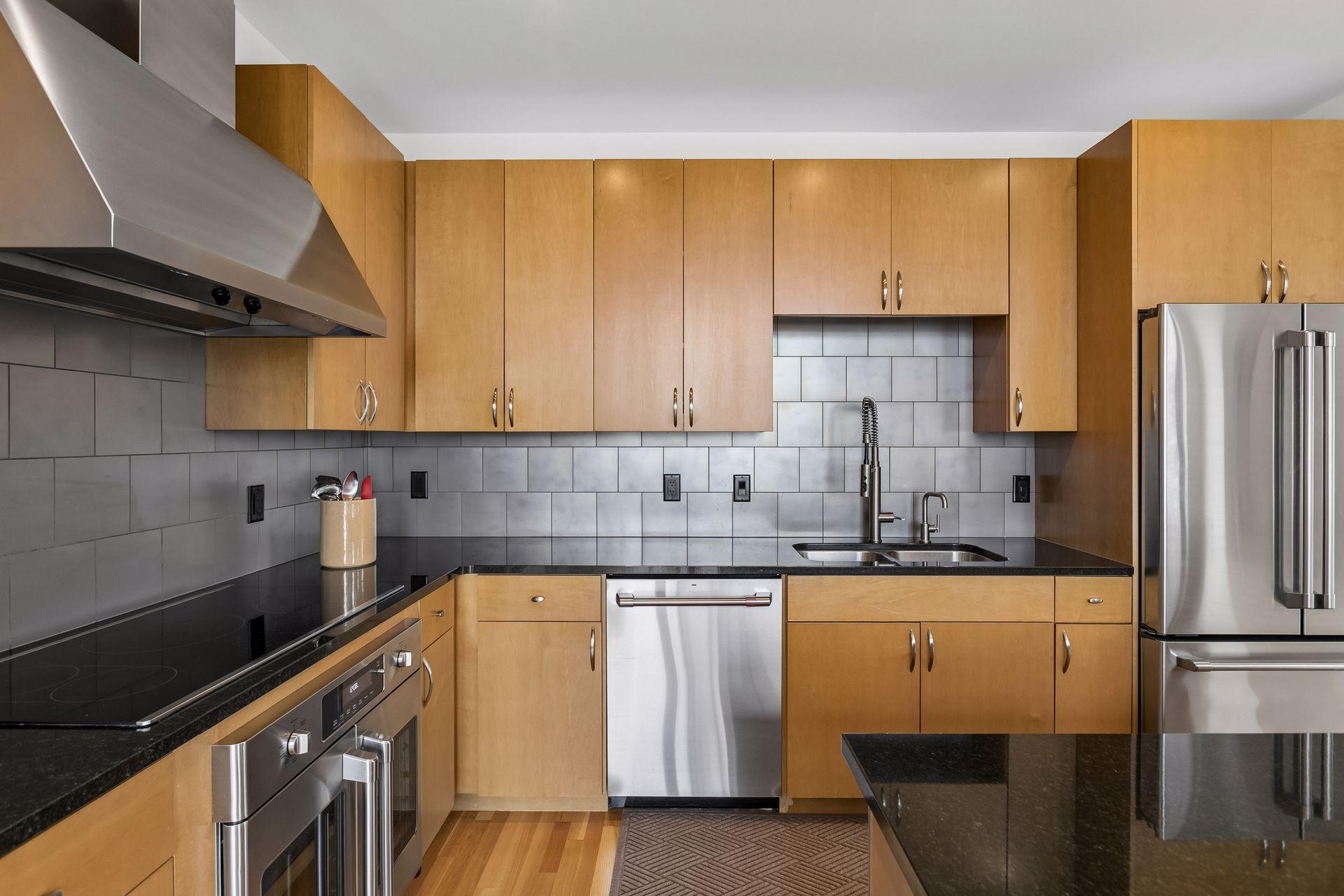 View of Residential at 201 11th Street #600, Minneapolis MN 55403, Minneapolis (11 of 66) - Mike Wilen | Minnesota Team Real Estate