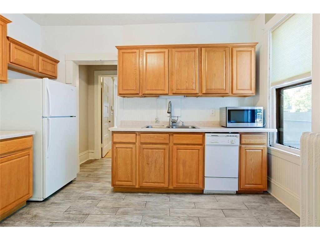 View of Residential at 2445 Lyndale Avenue, Minneapolis MN 55405, Minneapolis (8 of 15) - Mike Wilen | Minnesota Team Real Estate