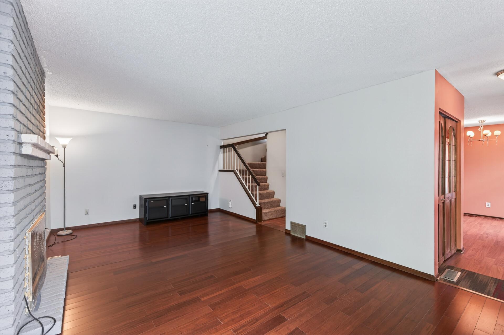 View of Residential at 313 Elan Court, Woodbury MN 55125, Woodbury (14 of 28) - Mike Wilen | Minnesota Team Real Estate