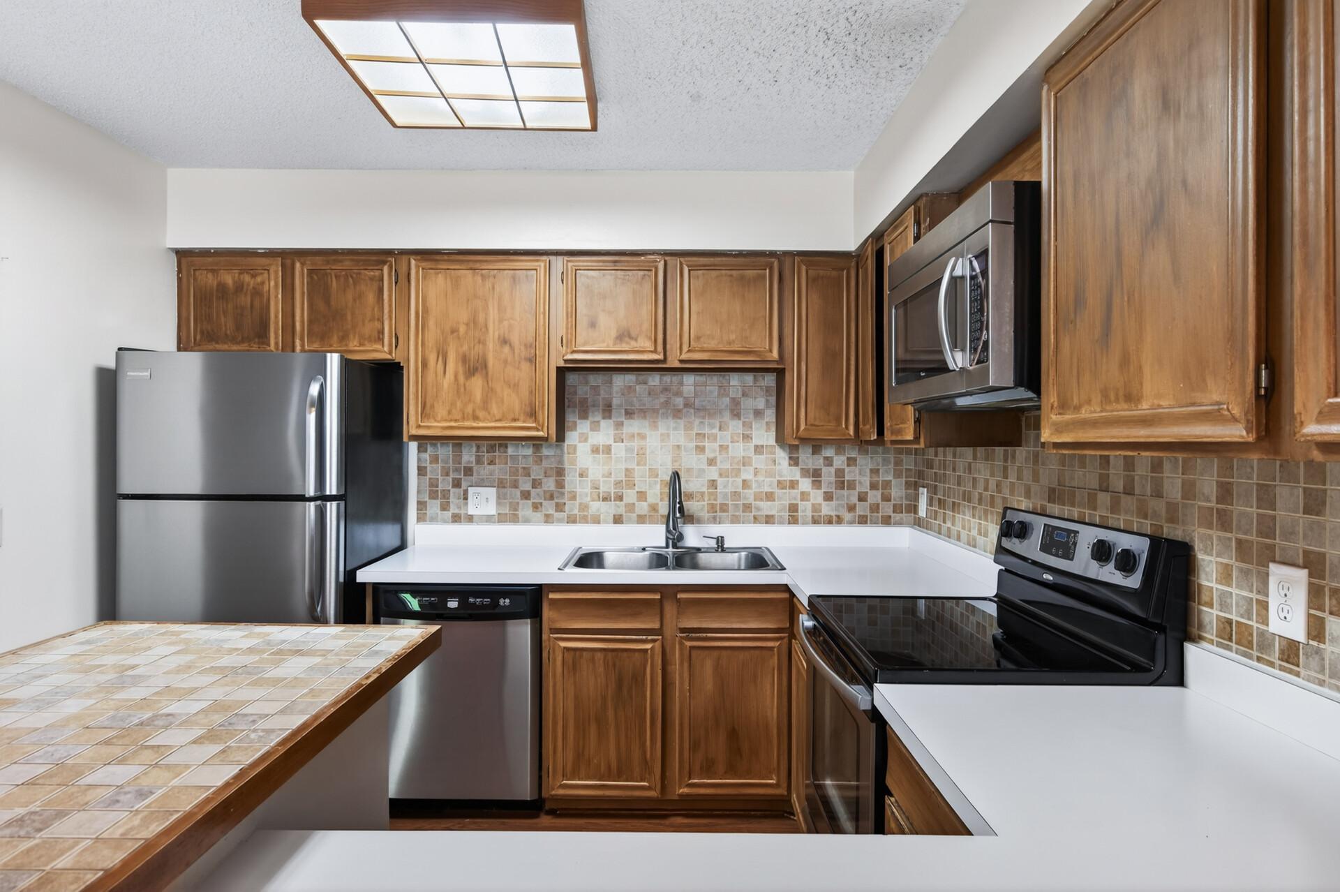 View of Residential at 313 Elan Court, Woodbury MN 55125, Woodbury (13 of 28) - Mike Wilen | Minnesota Team Real Estate
