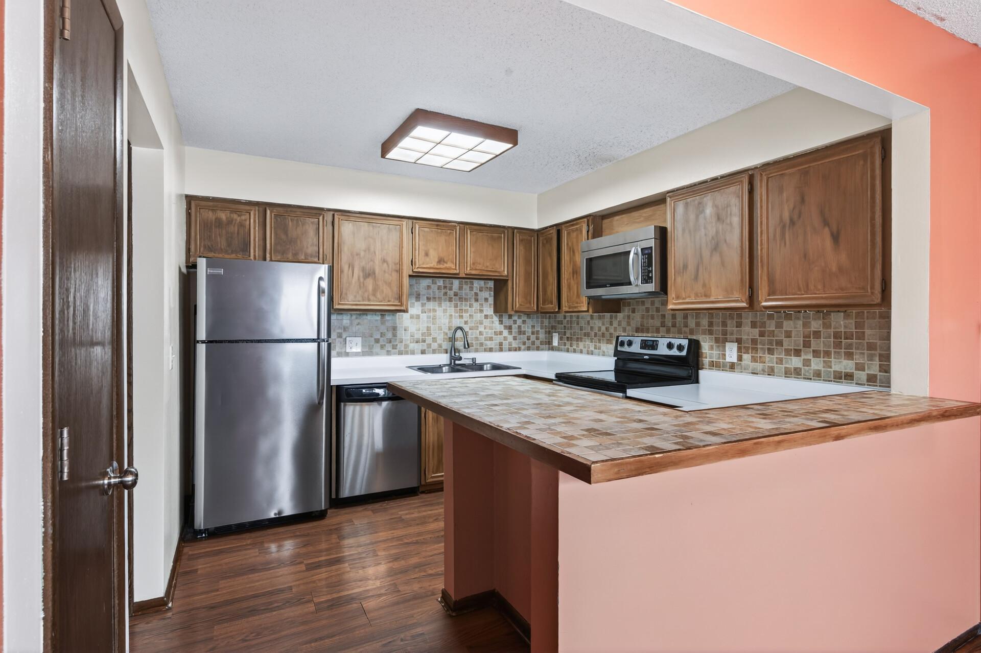 View of Residential at 313 Elan Court, Woodbury MN 55125, Woodbury (10 of 28) - Mike Wilen | Minnesota Team Real Estate