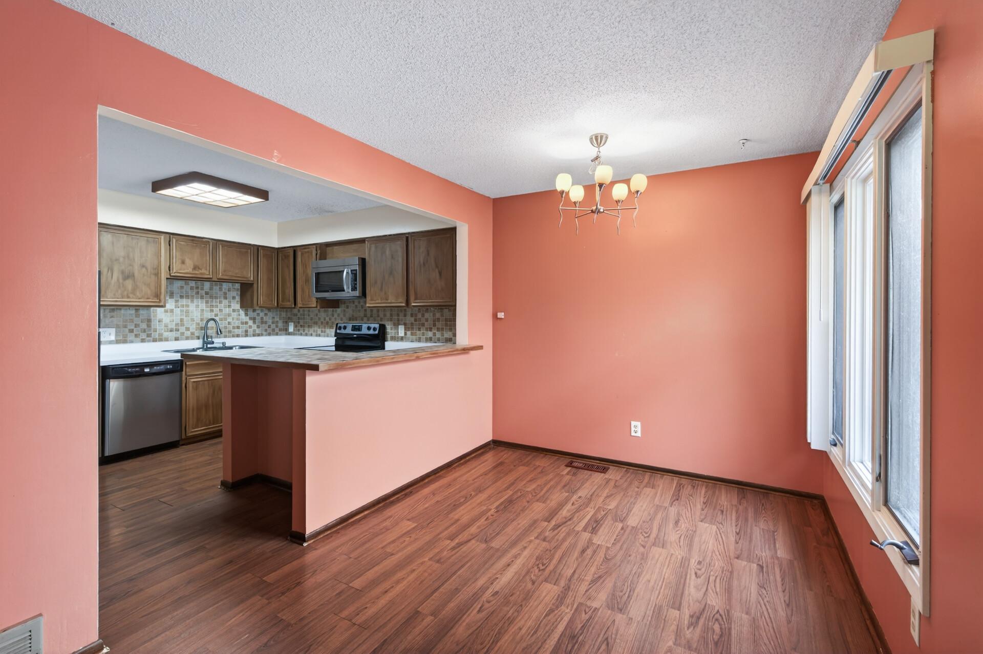 View of Residential at 313 Elan Court, Woodbury MN 55125, Woodbury (8 of 28) - Mike Wilen | Minnesota Team Real Estate