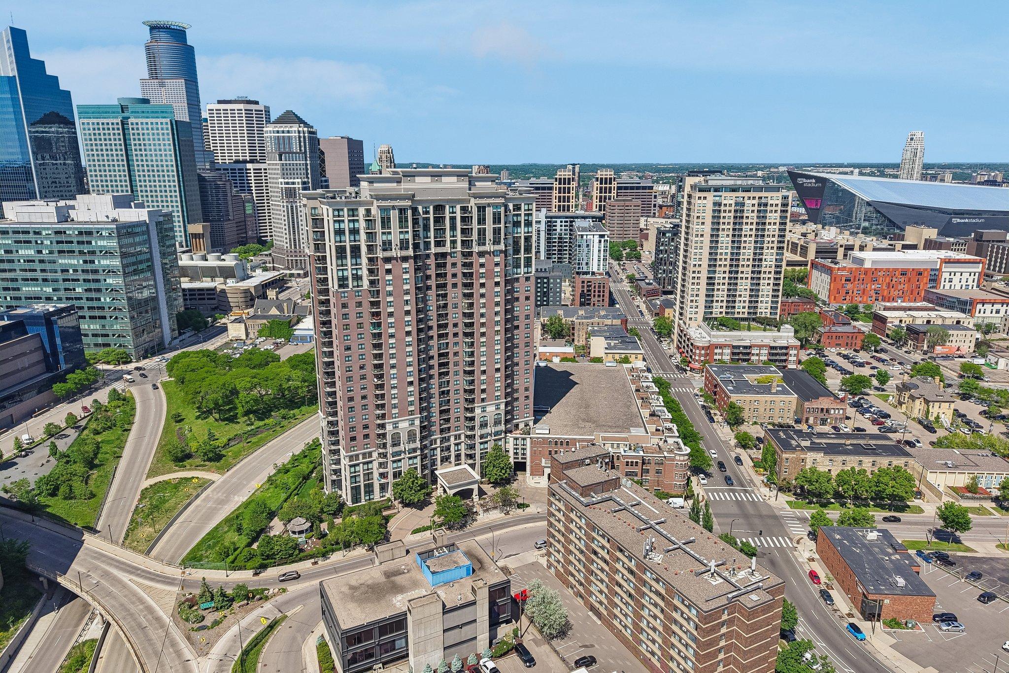 View of Residential at 500 Grant Street #1902, Minneapolis MN 55404, Minneapolis (60 of 64) - Mike Wilen | Minnesota Team Real Estate