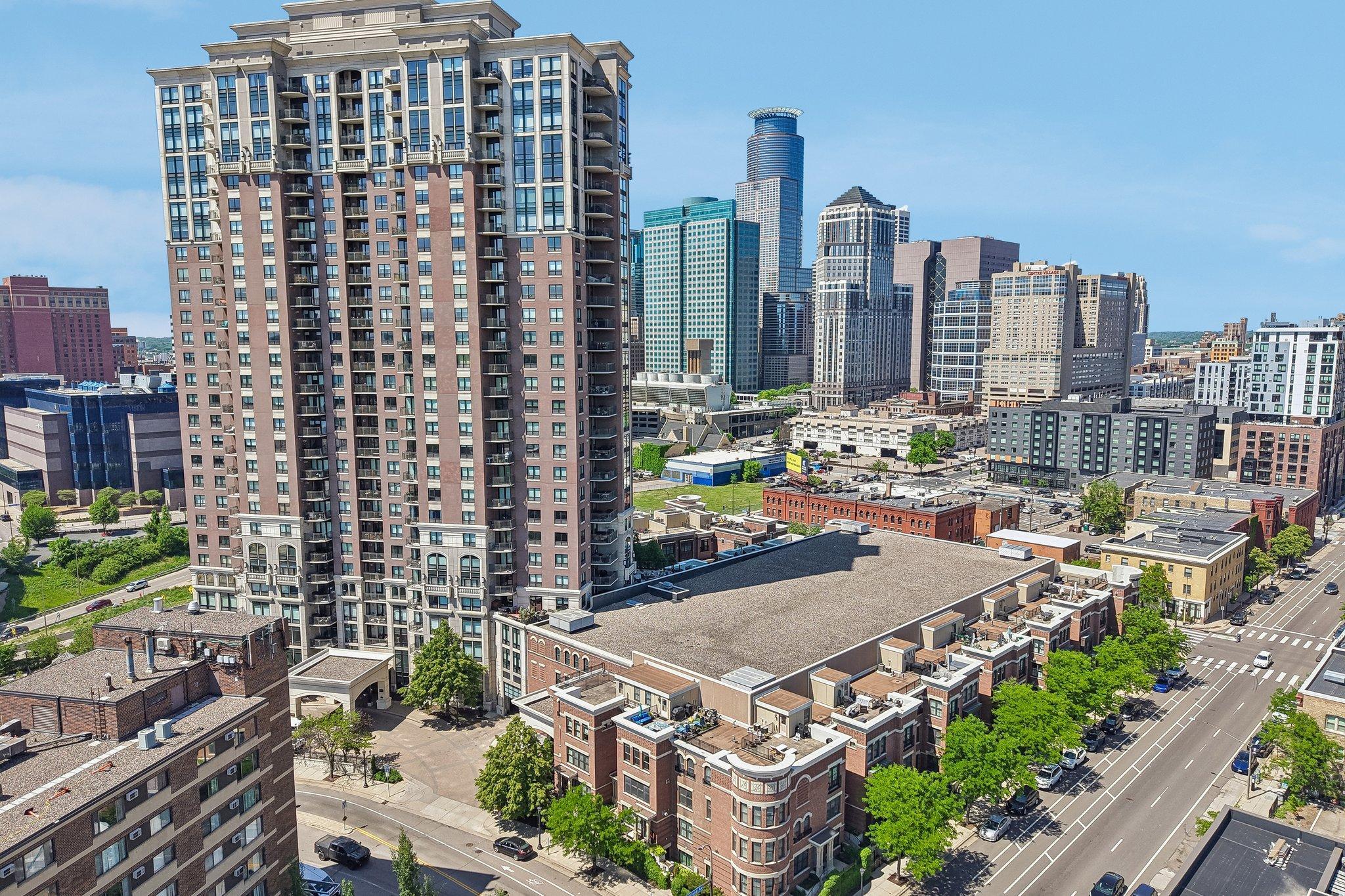 View of Residential at 500 Grant Street #1902, Minneapolis MN 55404, Minneapolis (52 of 64) - Mike Wilen | Minnesota Team Real Estate