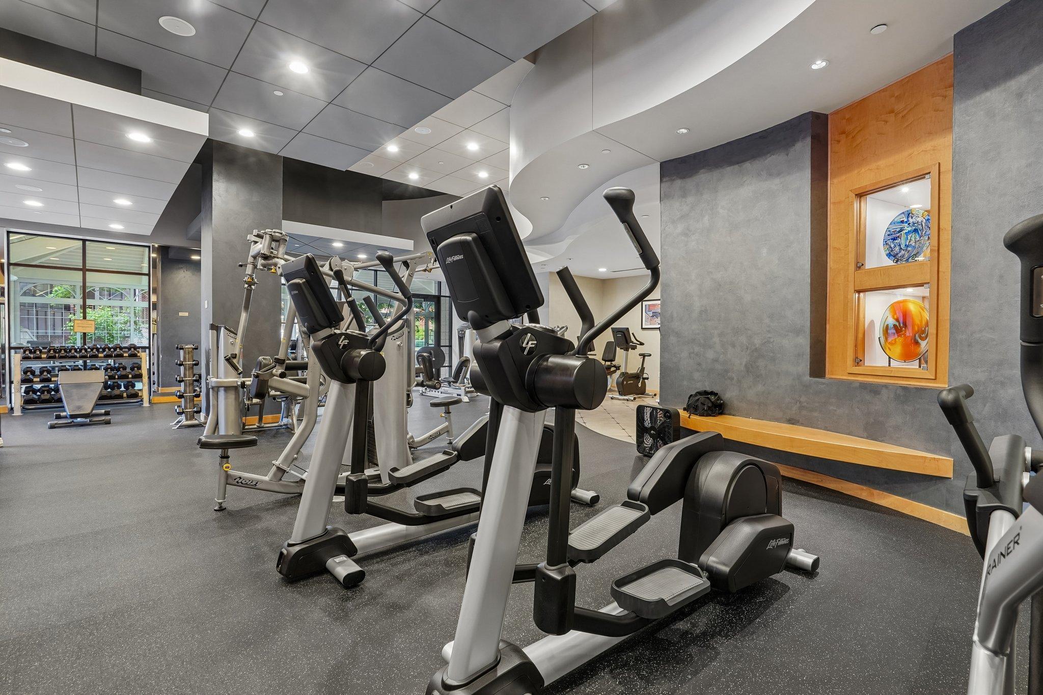 View of Residential at 500 Grant Street #1902, Minneapolis MN 55404, Minneapolis (37 of 64) - Mike Wilen | Minnesota Team Real Estate