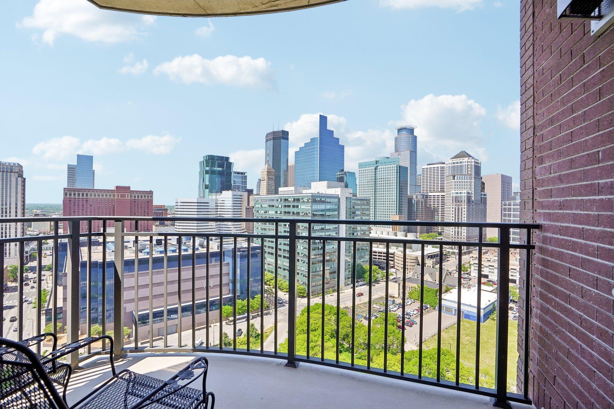 View of Residential at 500 Grant Street #1902, Minneapolis MN 55404, Minneapolis (26 of 64) - Mike Wilen | Minnesota Team Real Estate