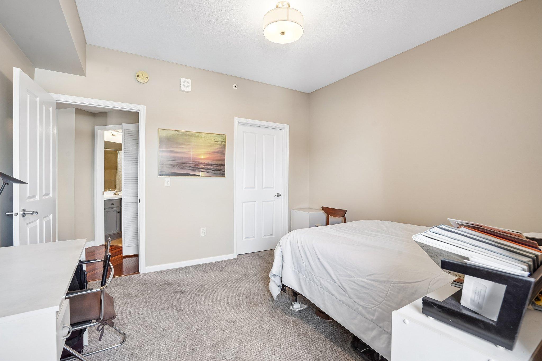 View of Residential at 500 Grant Street #1902, Minneapolis MN 55404, Minneapolis (20 of 64) - Mike Wilen | Minnesota Team Real Estate