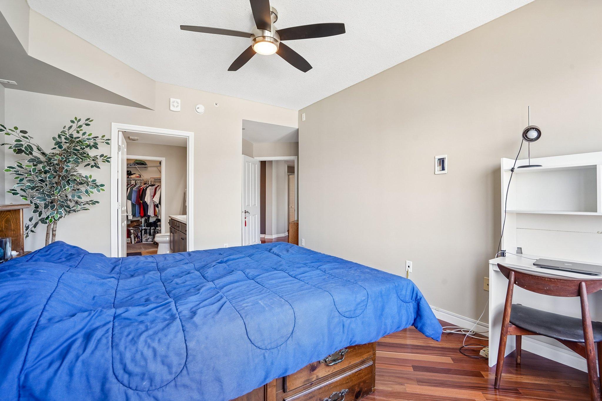 View of Residential at 500 Grant Street #1902, Minneapolis MN 55404, Minneapolis (14 of 64) - Mike Wilen | Minnesota Team Real Estate