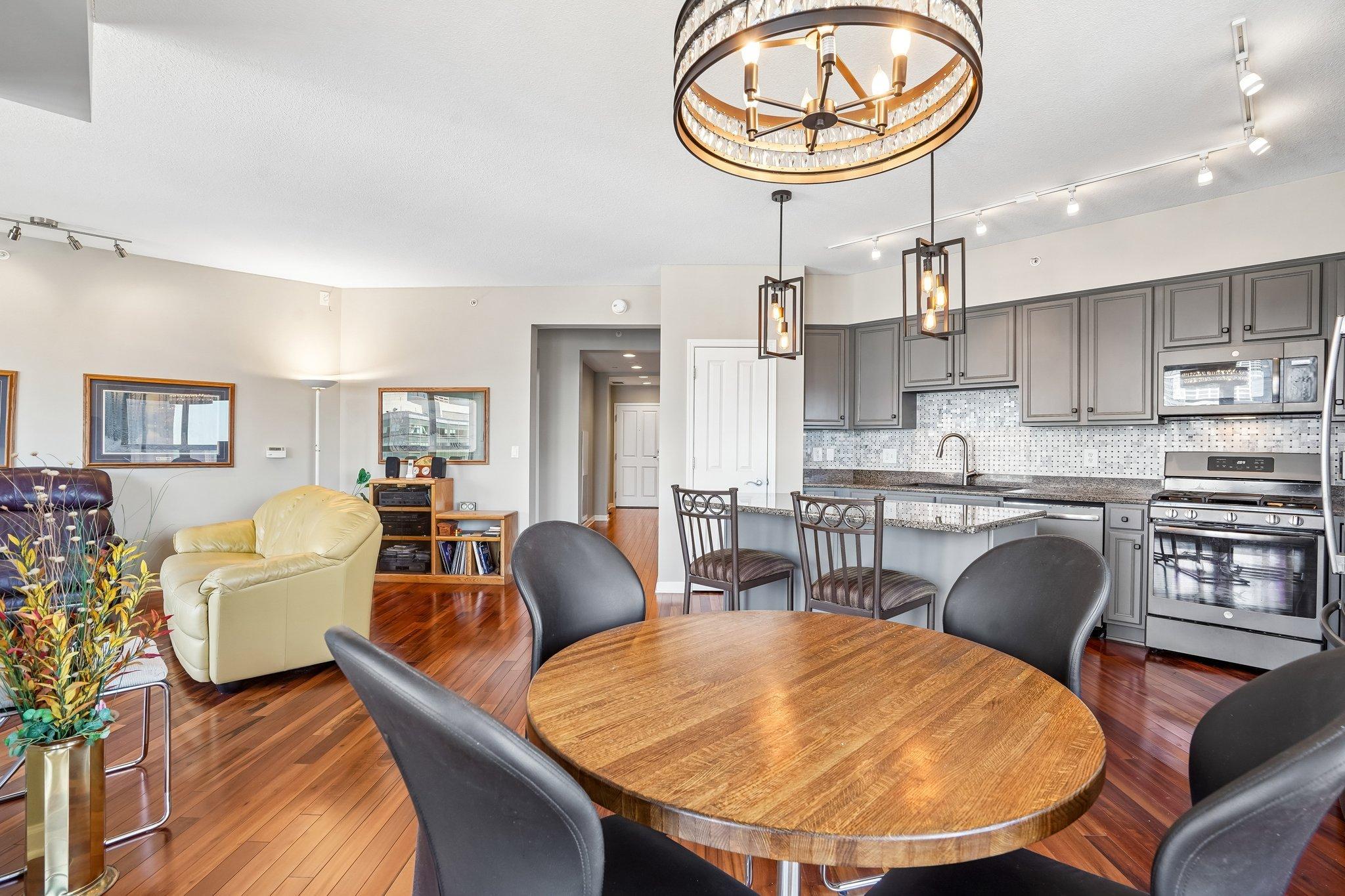 View of Residential at 500 Grant Street #1902, Minneapolis MN 55404, Minneapolis (6 of 64) - Mike Wilen | Minnesota Team Real Estate