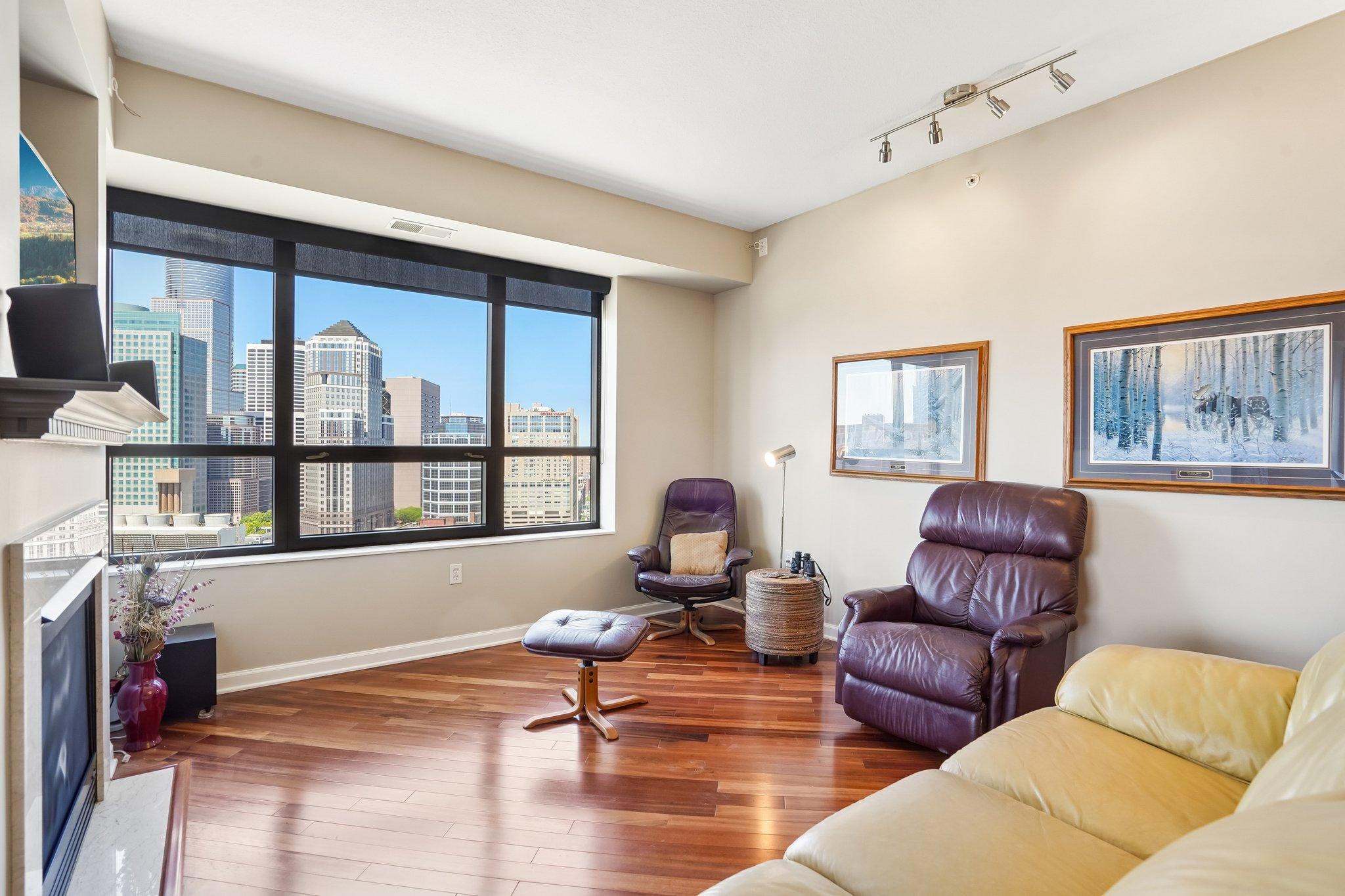 View of Residential at 500 Grant Street #1902, Minneapolis MN 55404, Minneapolis (5 of 64) - Mike Wilen | Minnesota Team Real Estate