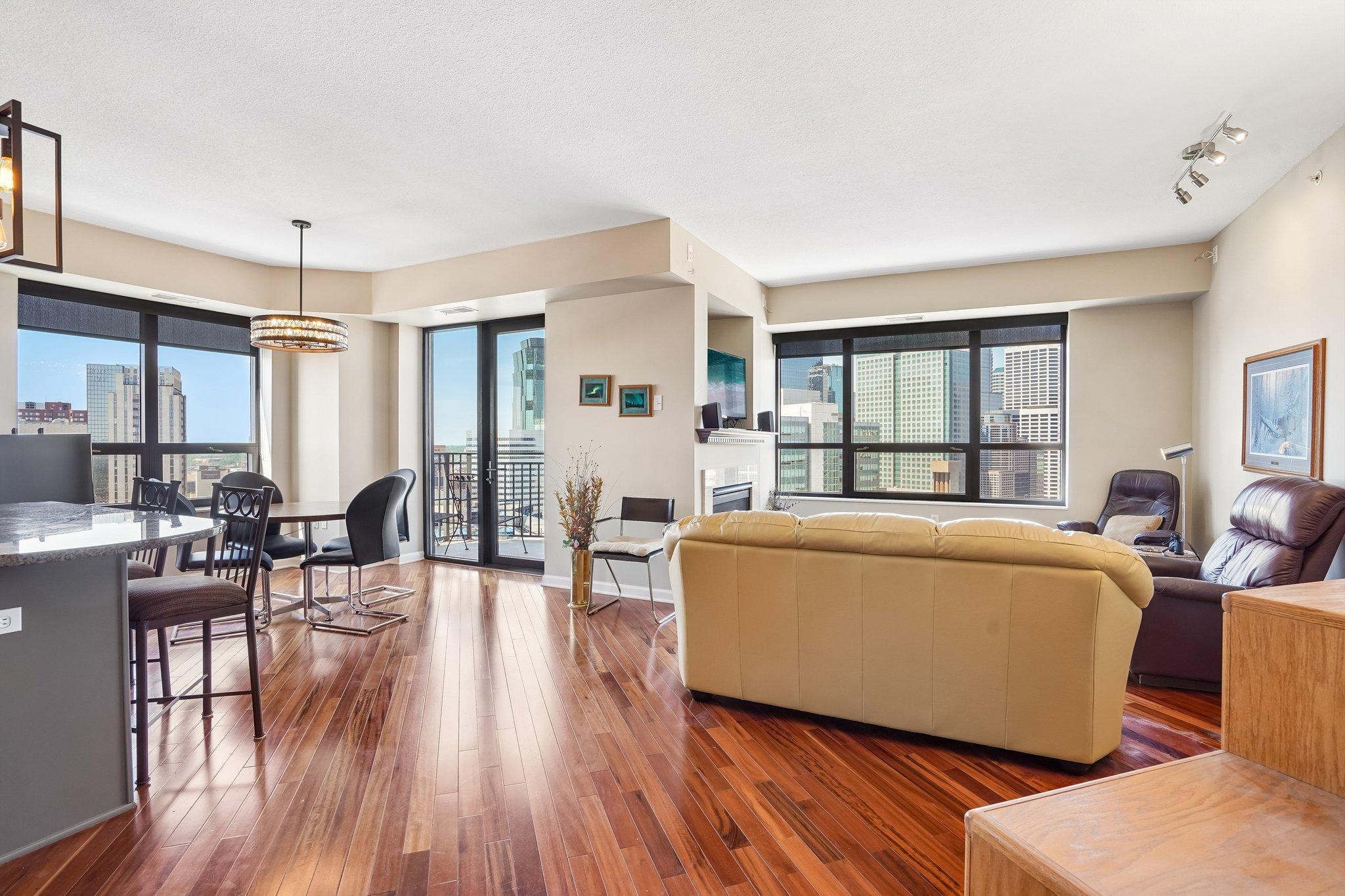 View of Residential at 500 Grant Street #1902, Minneapolis MN 55404, Minneapolis (2 of 64) - Mike Wilen | Minnesota Team Real Estate