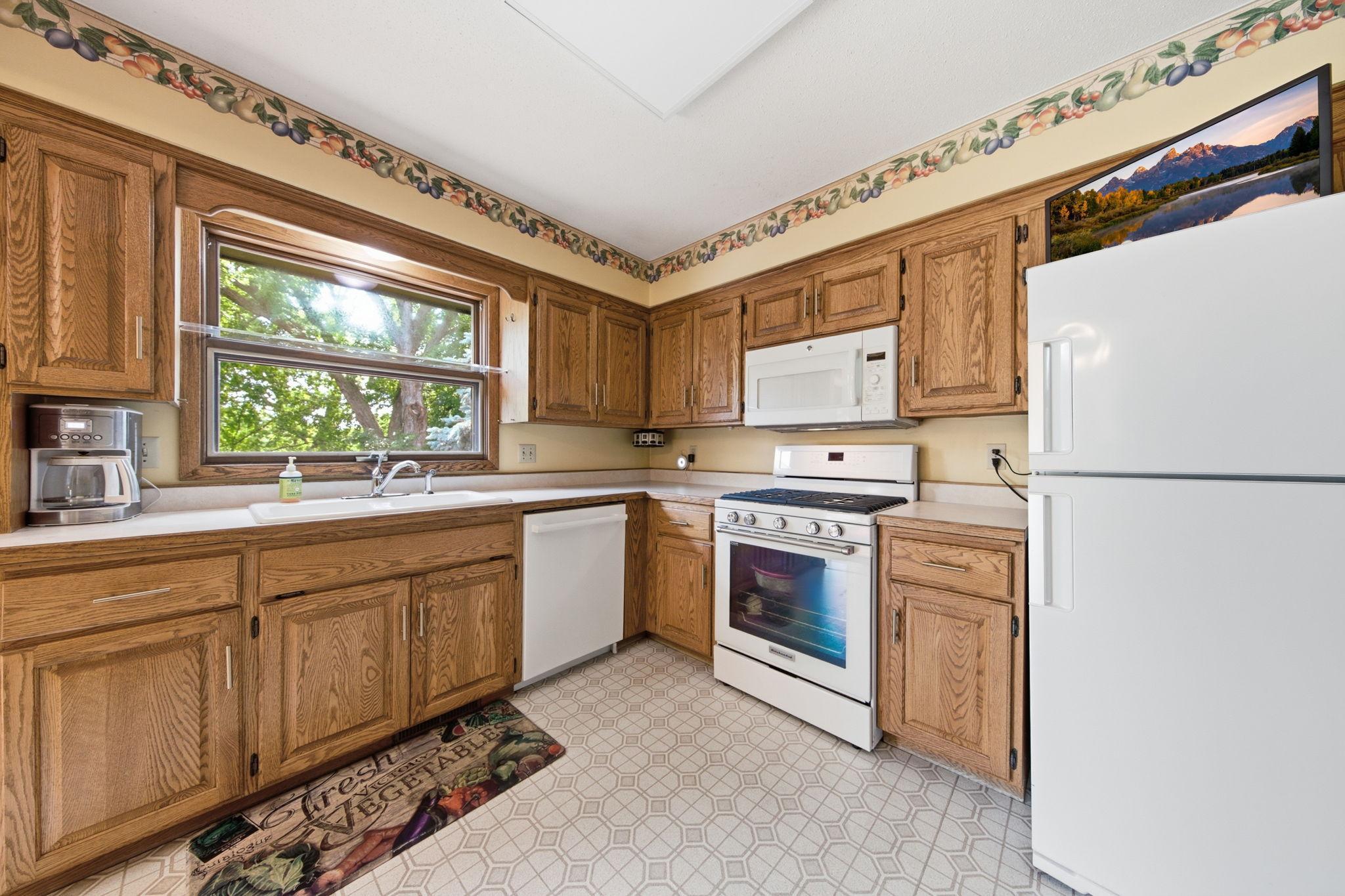 View of Residential at 10545 Johnson Road, Bloomington MN 55437, Bloomington (7 of 36) - Mike Wilen | Minnesota Team Real Estate