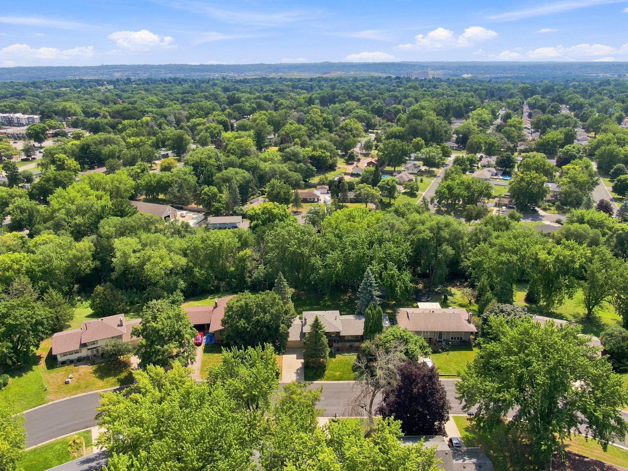 View of Residential at 10545 Johnson Road, Bloomington MN 55437, Bloomington (29 of 36) - Mike Wilen | Minnesota Team Real Estate