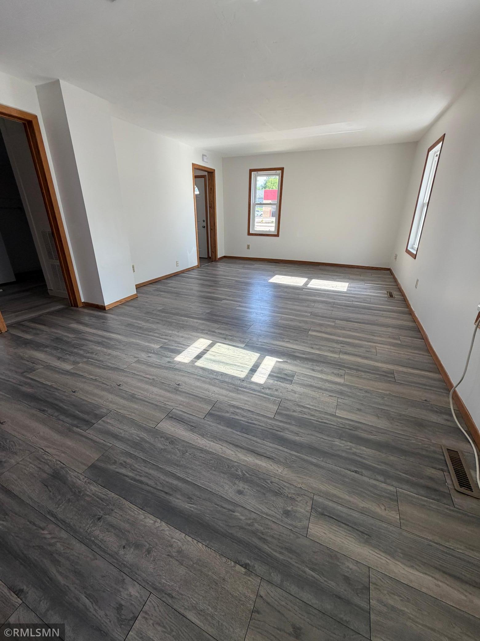 View of Residential at 607 1st Avenue, Shakopee MN 55379, Shakopee (7 of 22) - Mike Wilen | Minnesota Team Real Estate